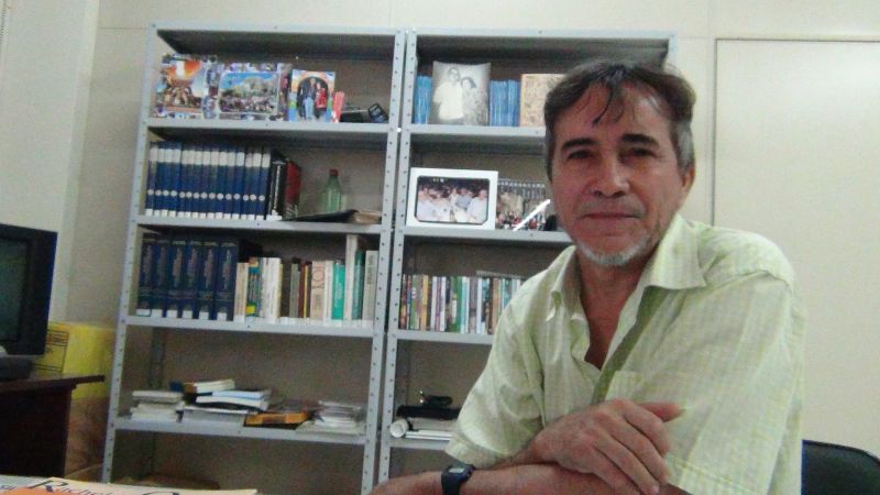 Jairo Linhares - Professor e escritor 